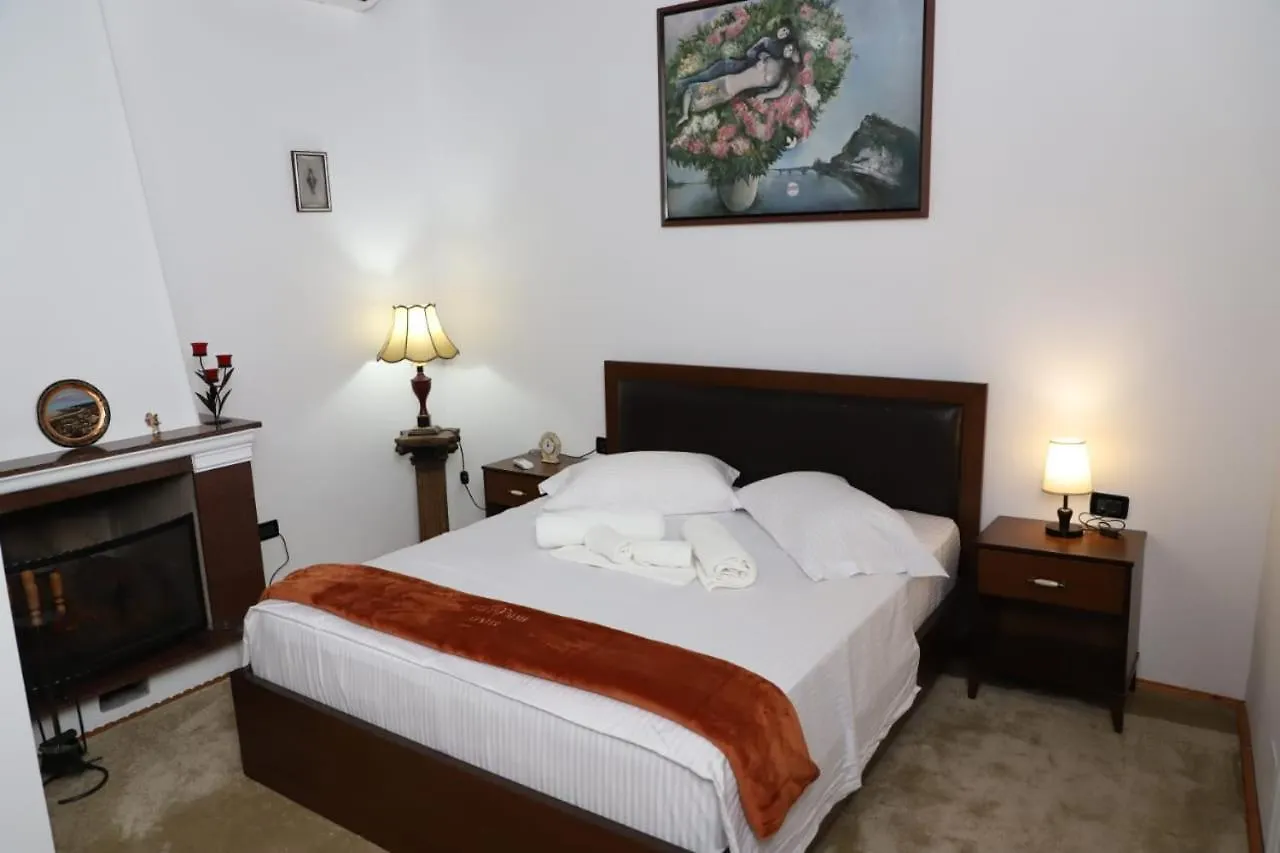 Villa Palma Center Berat 0*,